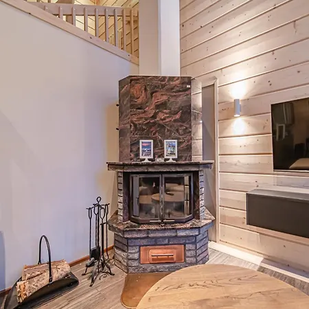 Polaris A By Aavalevi