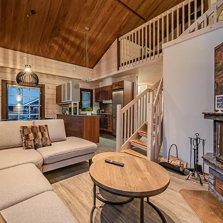 Polaris A By Aavalevi *