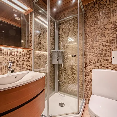 Polaris A By Aavalevi * 列维